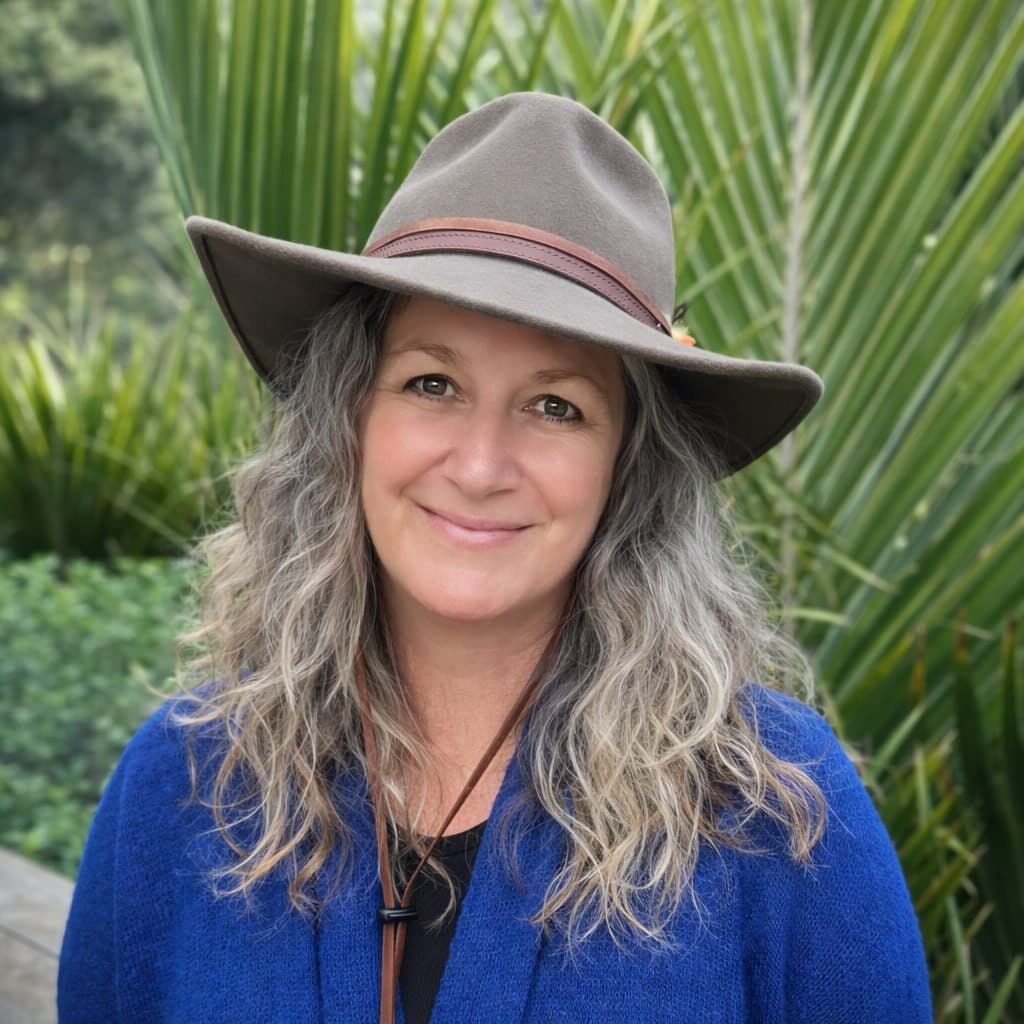 Larissa, The Soul Doctor